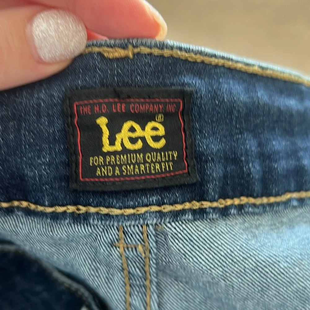 Ladies Lee Jeans! - Picture 4 of 4